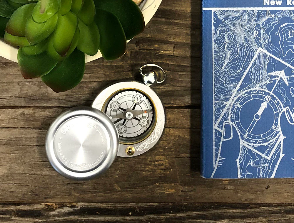 Brunton Vintage Pocket Compass - Image 5